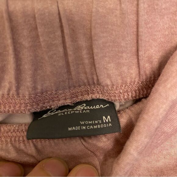 Eddie Bauer soft stretch pink sleep lounge shorts women’s medium M - Picture 6 of 10